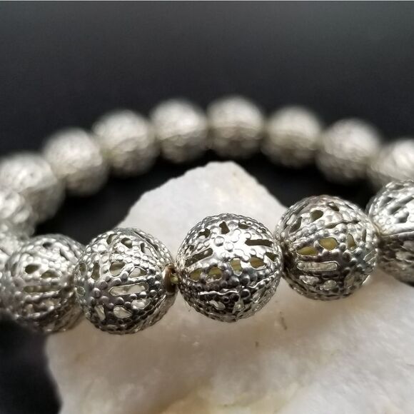 Victorian ball openwork orb bracelet. B424 - Picture 1 of 2